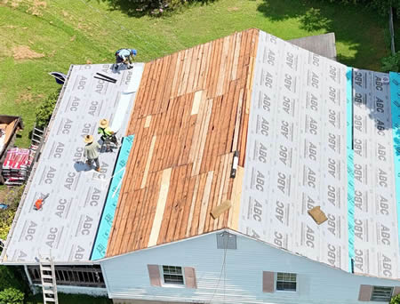 Is It Time for a Roof Replacement? 5 Questions Knoxville Homeowners Should Ask
