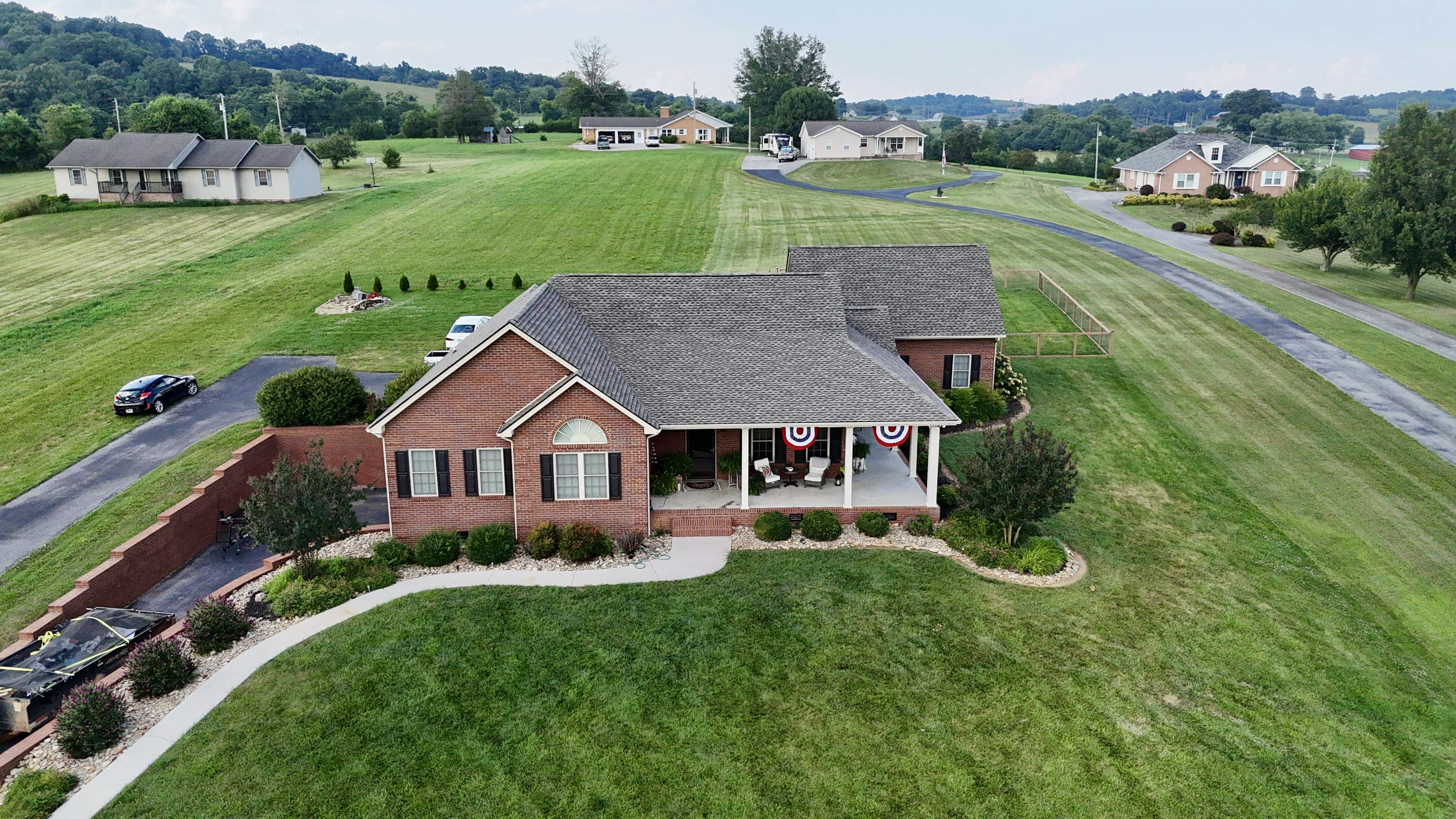 A Patriotic Roofing Makeover in Rutledge, TN: Ramos Rod Roofing and Construction's Latest Project